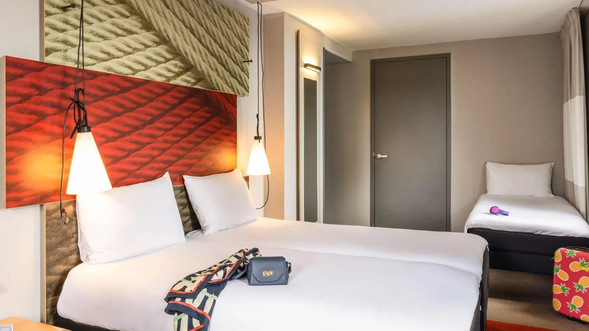 Ibis Rotterdam City Centre