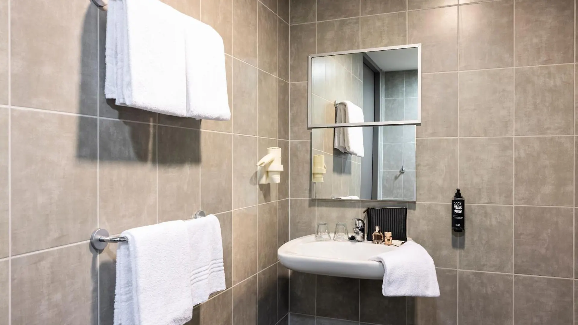 Ibis Rotterdam City Centre Hotel
